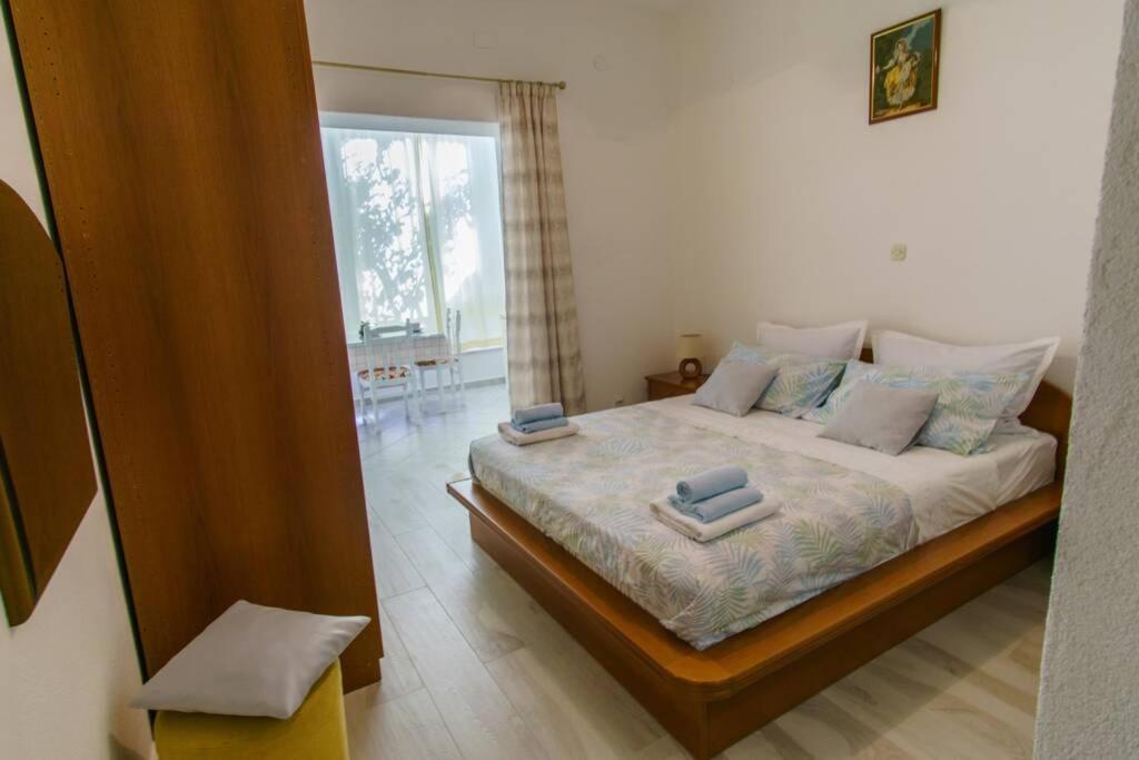 Cosey Studio Apartment For 2 Free Private Parking Makarska Exterior photo